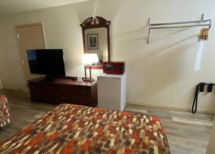 El Rancho Motel